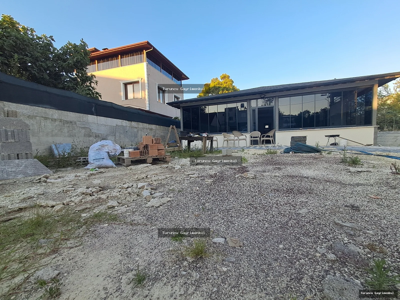 TAVLA MAHALLESİNDE 438 M2 SATLIK SIFIR MÜSTAKİL KÖY EVİ fotoğraf 3