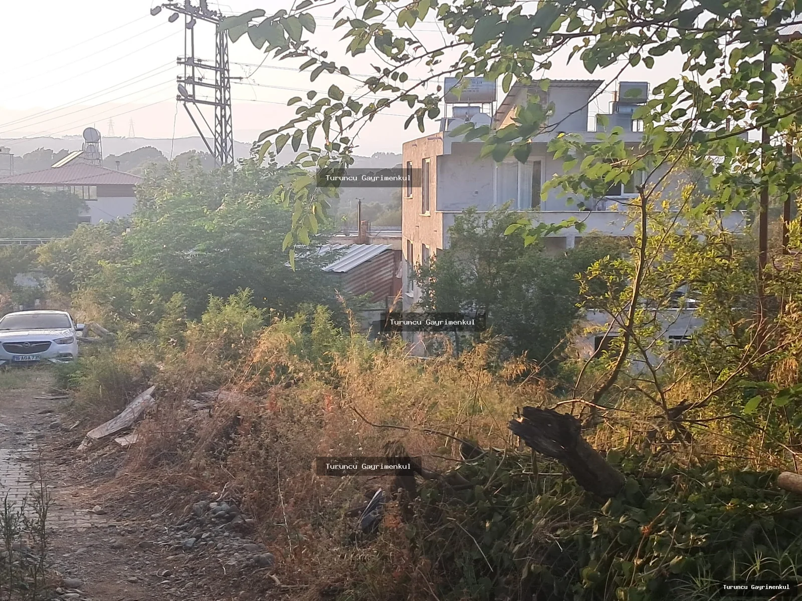 YENİÇAĞ DA YOLA SIFIR SATLIK 400 M2 İMARLI İFRAZLI KÖŞE PARSEL fotoğraf 9